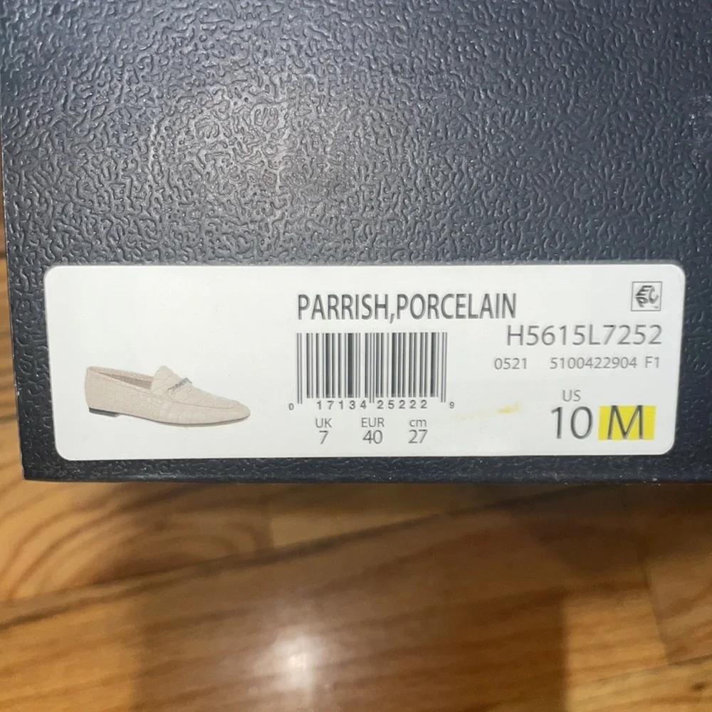 NEW Naturalizer Women's Parrish Loafer Leather sz 10